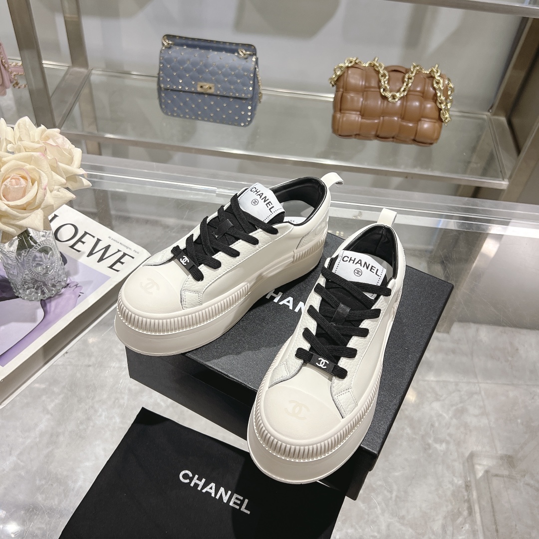 Women's high heels